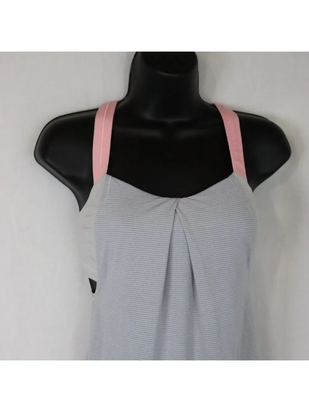 LULULEMON Rest Less Tank - Picture 4 of 16